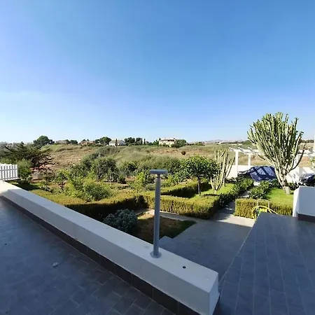 Zina, Terrazza Sul Mediterraneo. *